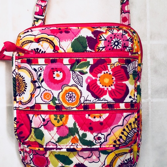 Vera Bradley Small Cross Body Bag - Picture 2 of 2